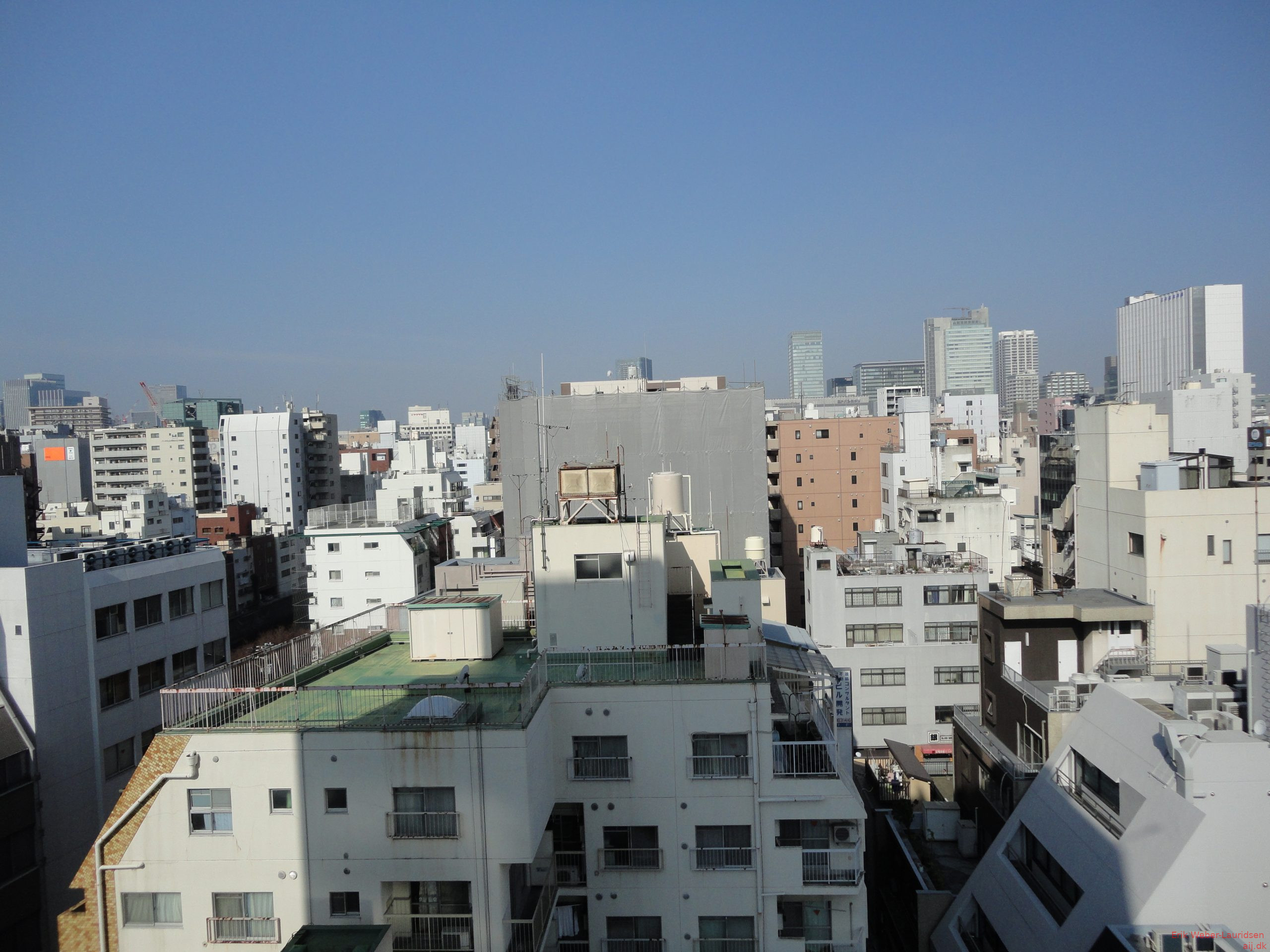 Omgivelserne til hotel i Asakusabashi, april 2015