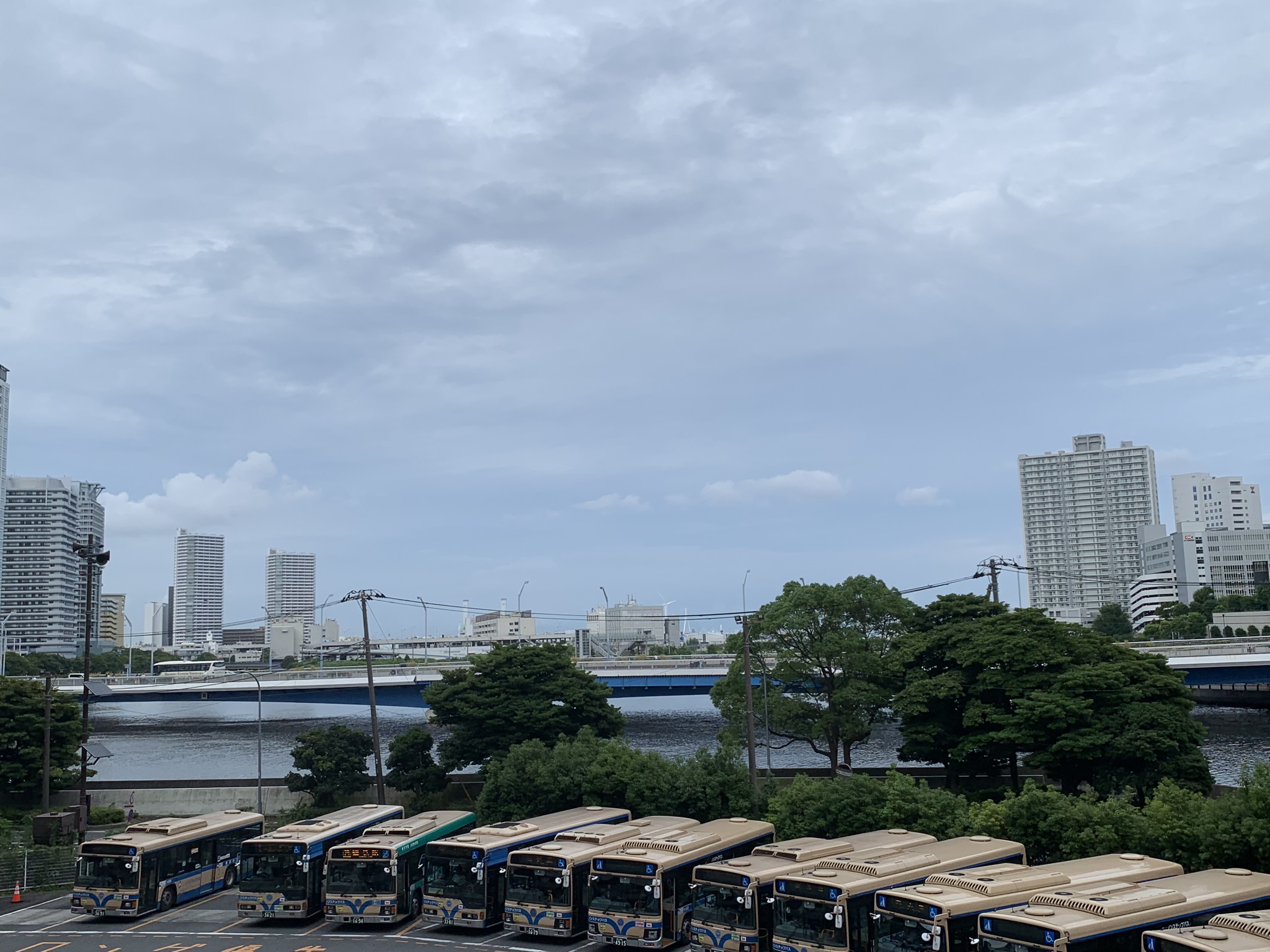 Shintama-gawa floden, Yokohama, sommer 2019